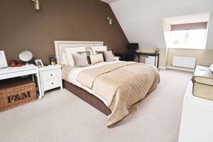 RUBENS CLOSE- click for photo gallery